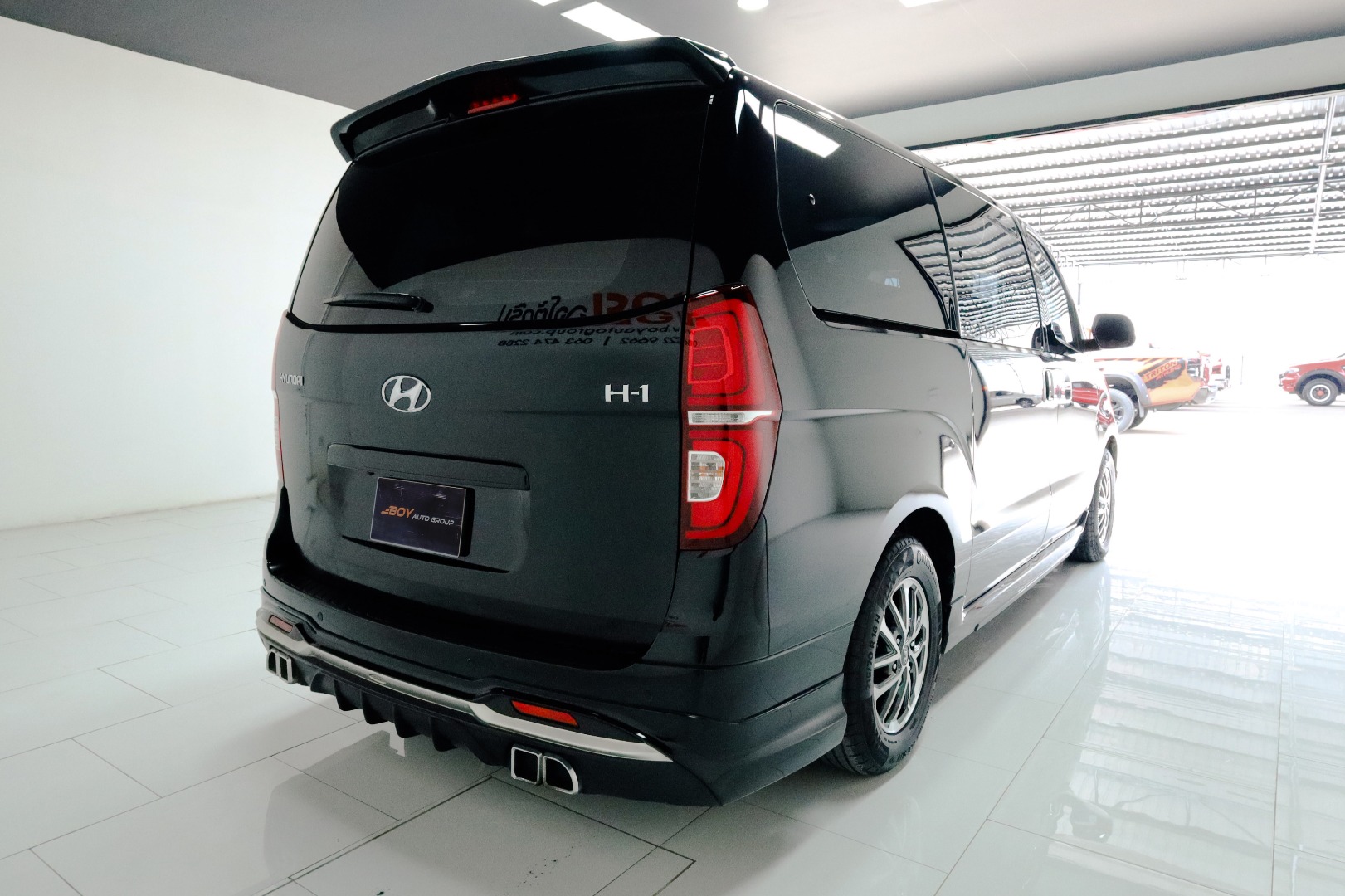 HYUNDAI H1 2.5 ELITE (11ที่นั่ง) (A2459)